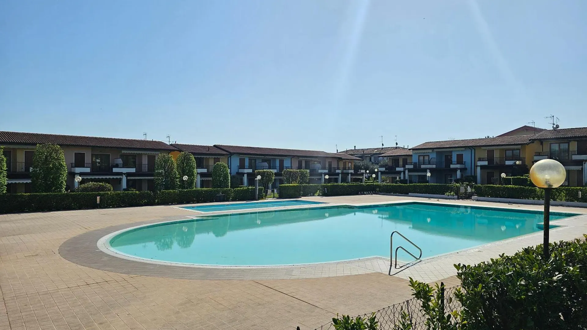 Viky'S Apartment-By Goccia Di Lago Padenghe sul Garda Italien