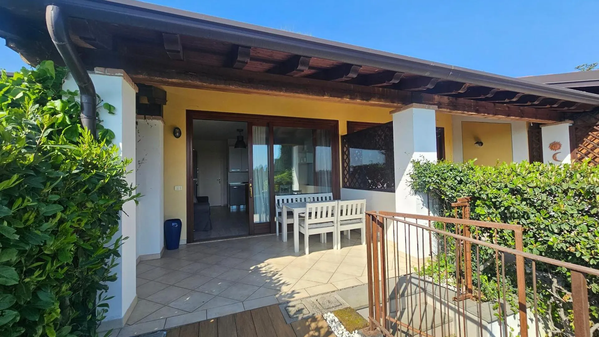 Viky'S Apartment-By Goccia Di Lago Padenghe sul Garda